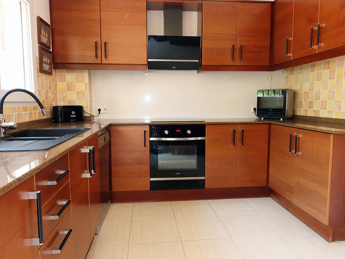 Villa for sale in Denia