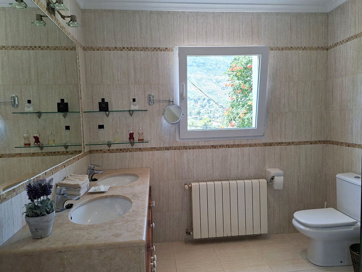 Villa for sale in Denia