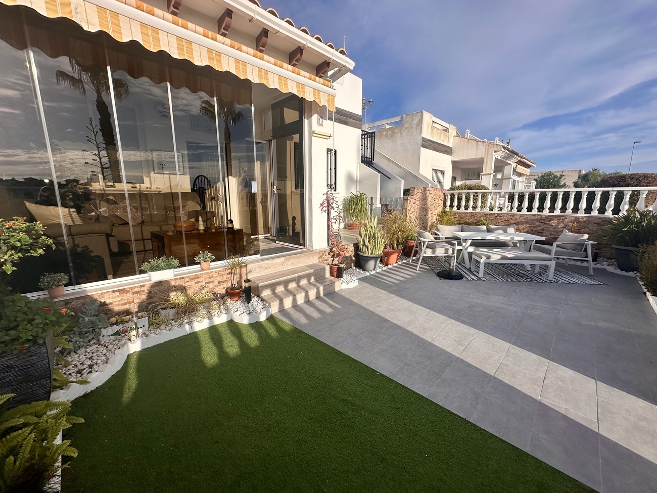 House in La Zenia - view 1