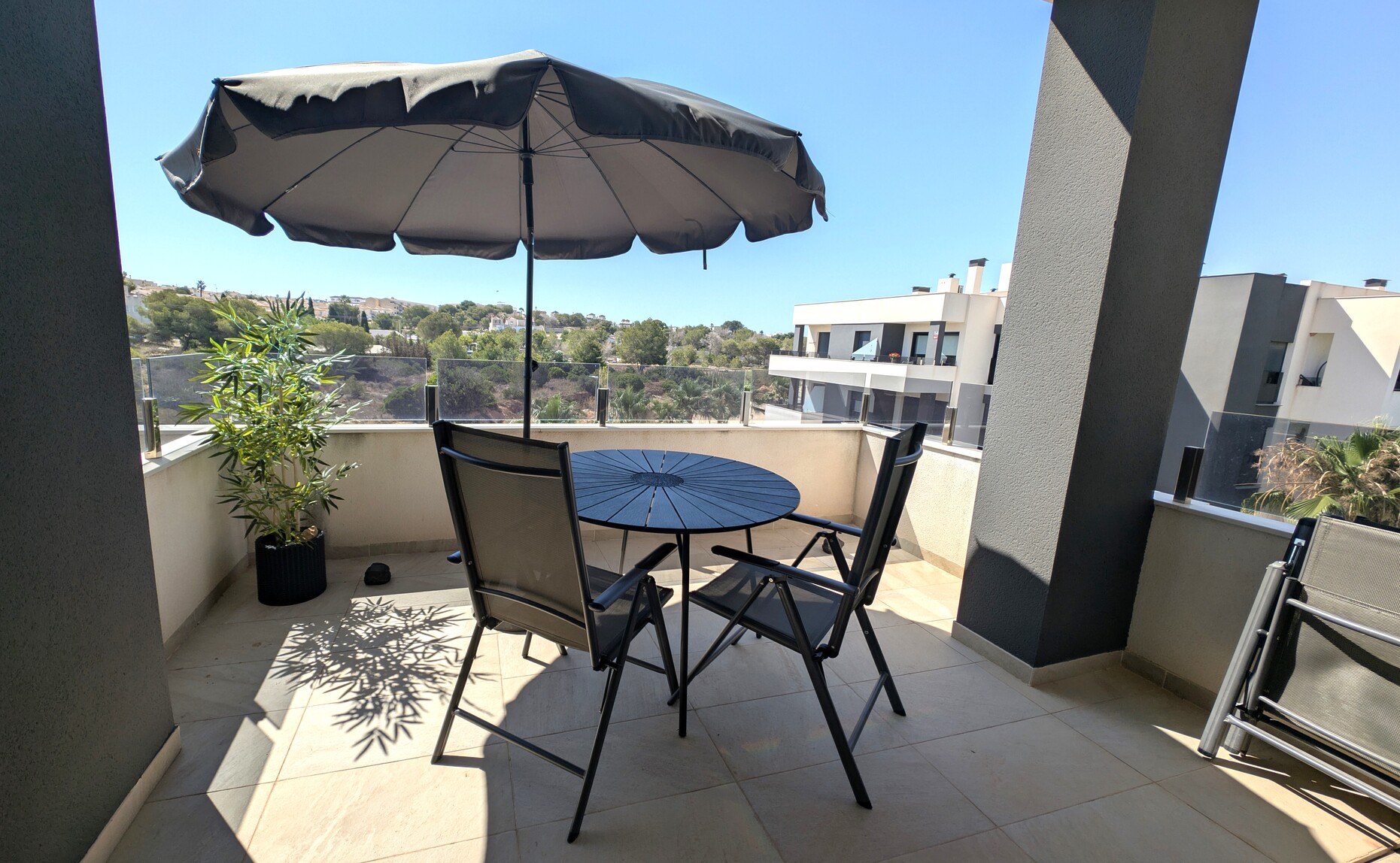 Penthouse in Villamartin - Image 2