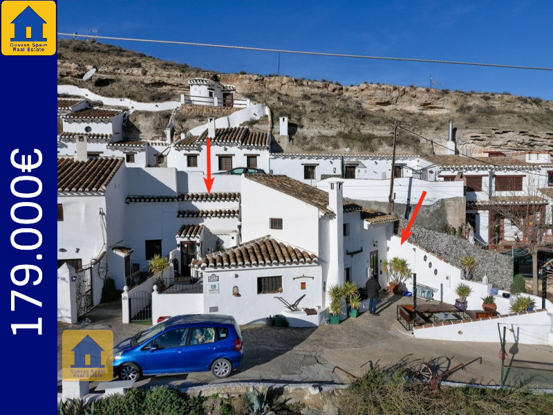 House in Galera - view 1