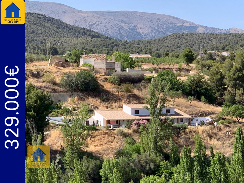 Villa in Huescar - view 1