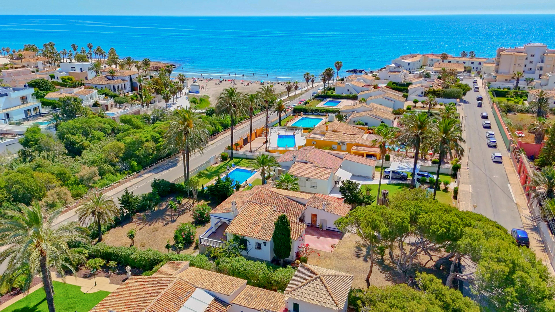 Villa in Playa Flamenca - Image 2