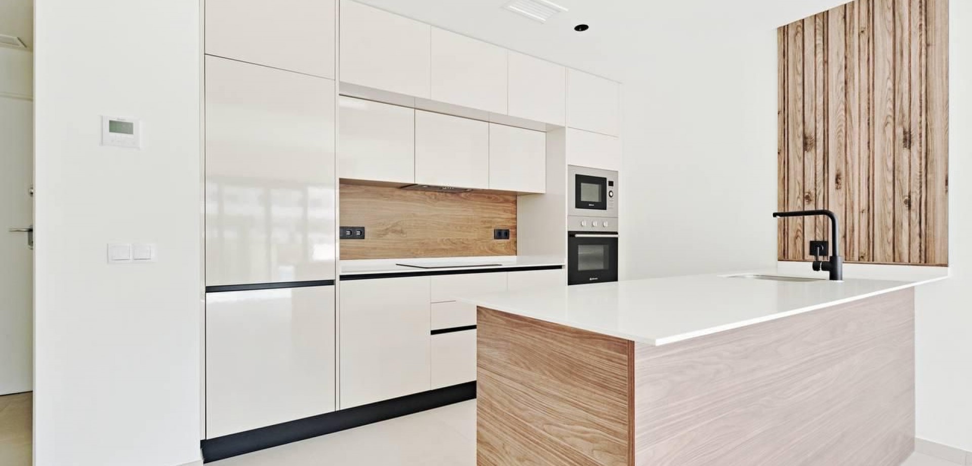 Apartment in Torrevieja - Image 3