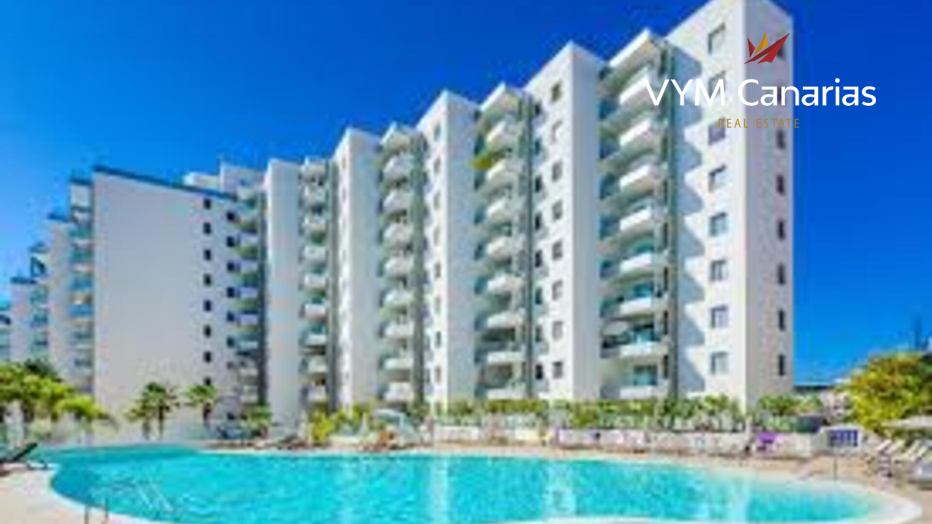 Apartment in Playa Paraiso - view 1