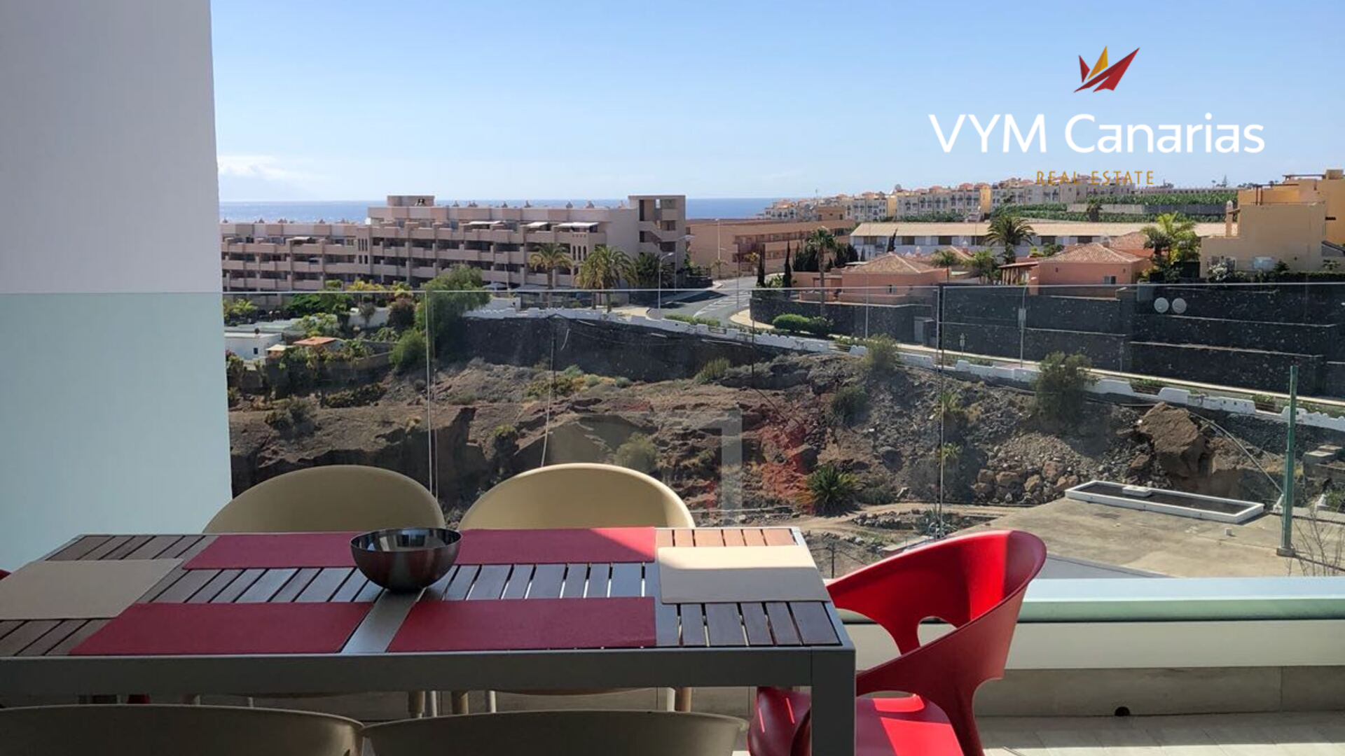 Apartment in Playa Paraiso - Image 2