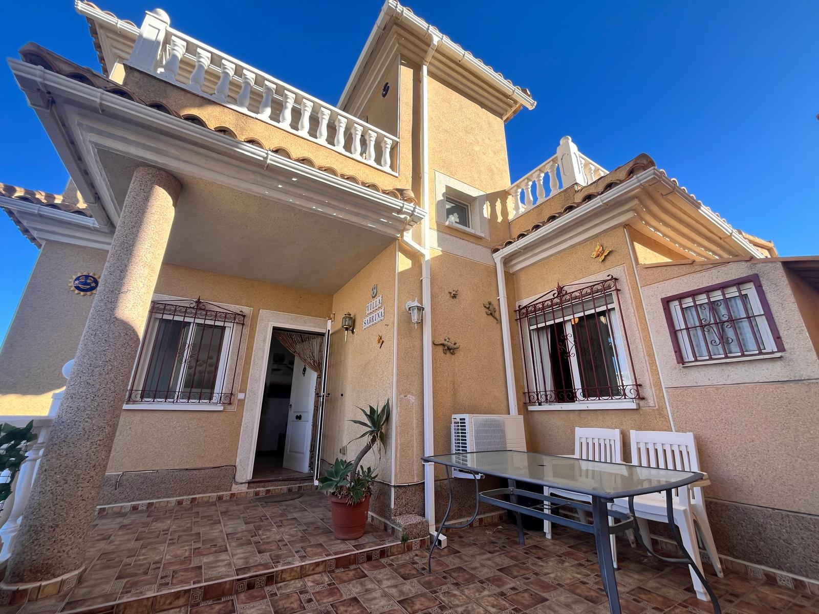 Villa en venta en Playa Flamenca