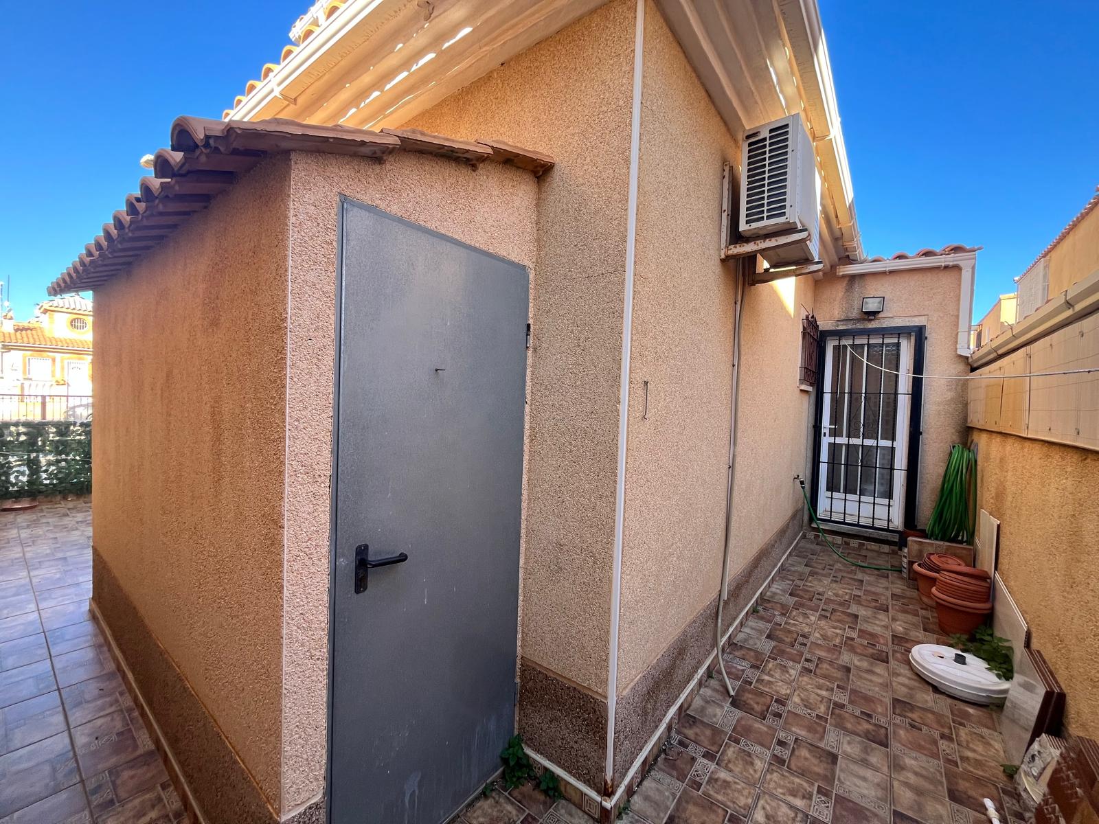 Villa en venta en Playa Flamenca