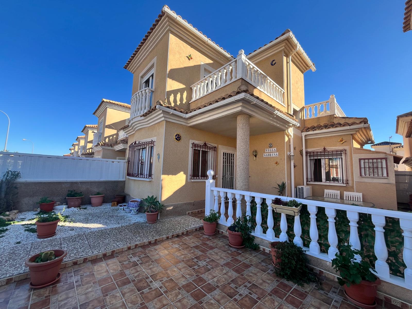 Villa en venta en Playa Flamenca