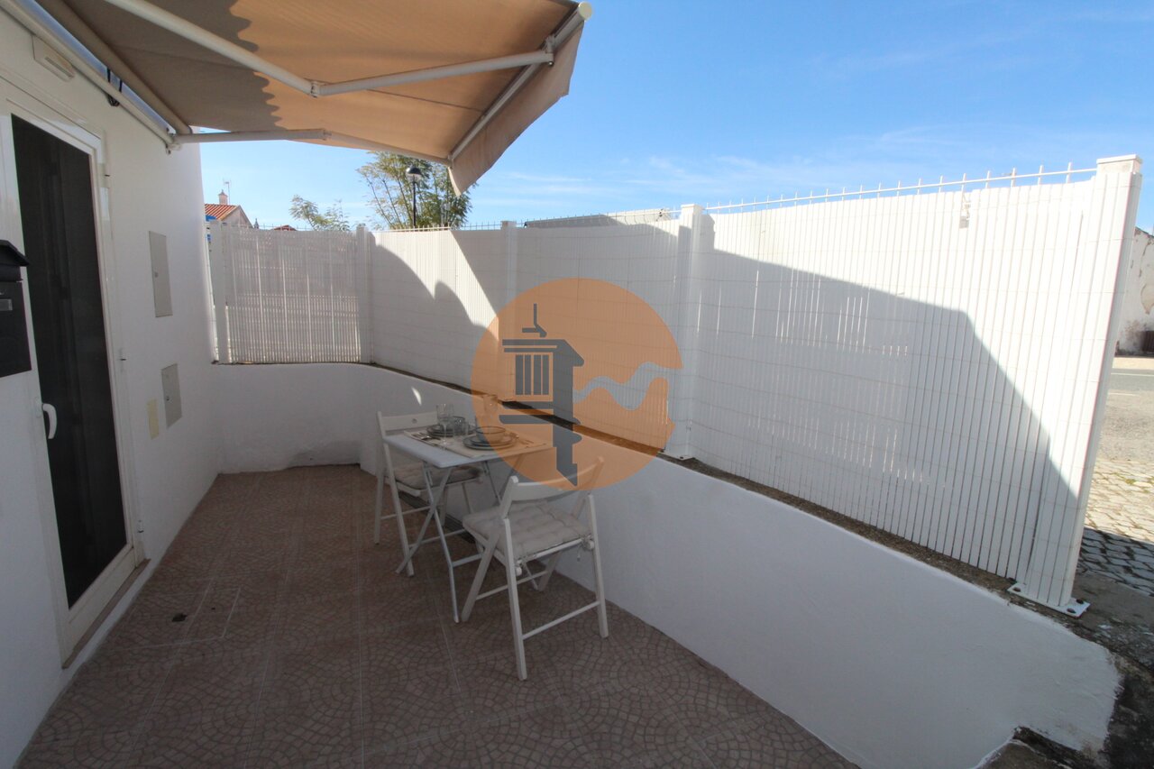 Villa in Castro Marim - view 1