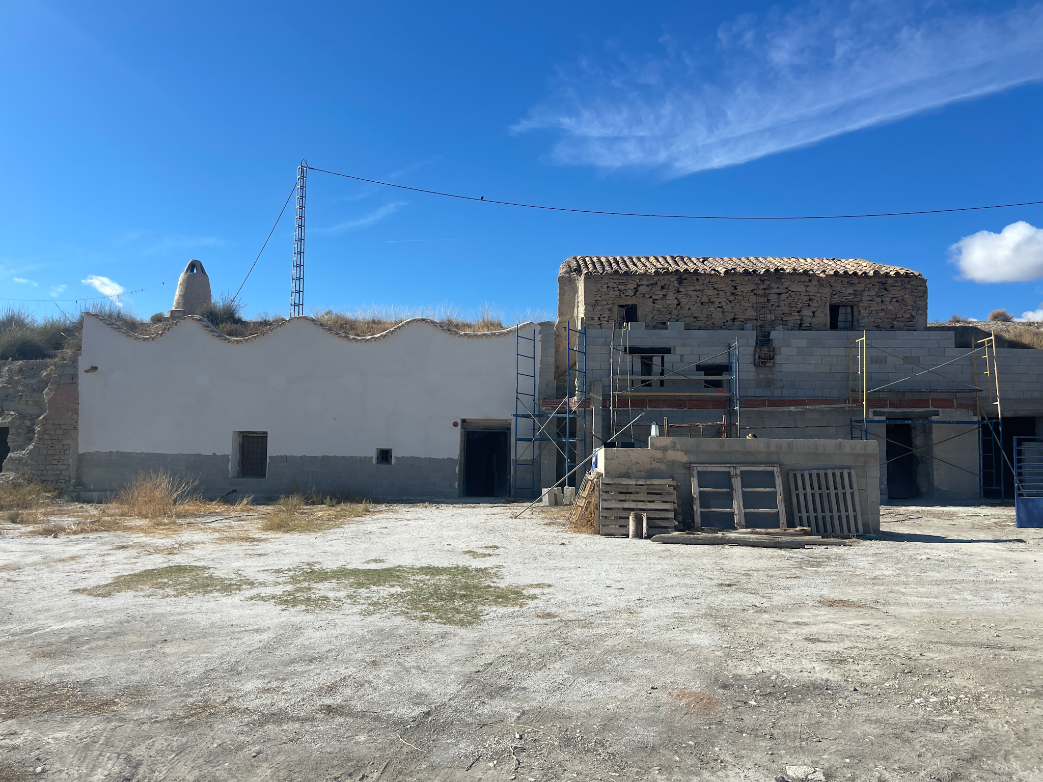 House in Benamaurel - Image 3