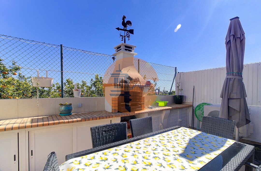 Villa in Vila Nova de Cacela - Image 2