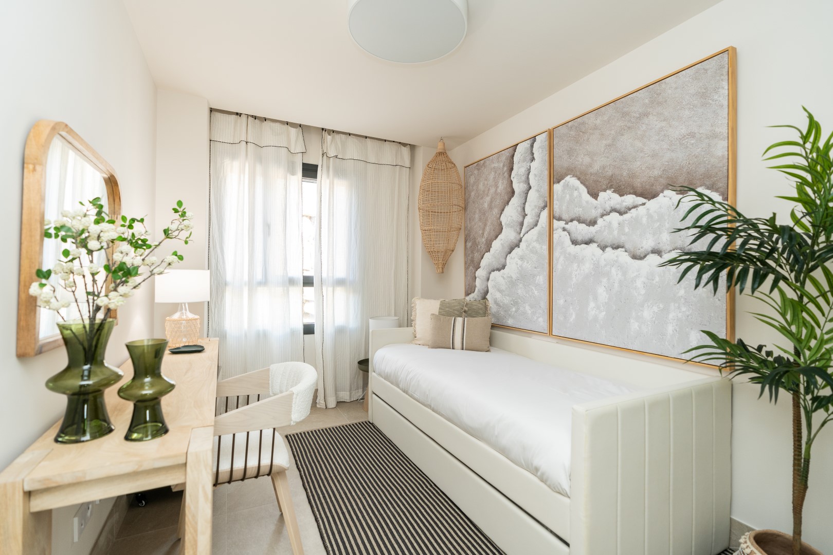 Apartment in Benahavis — image 24