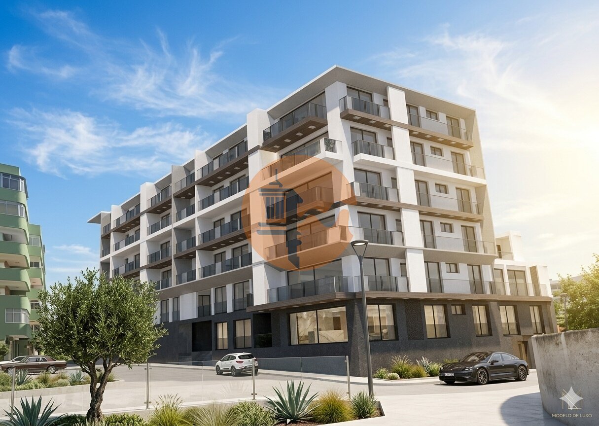 Land in Quarteira - Image 2