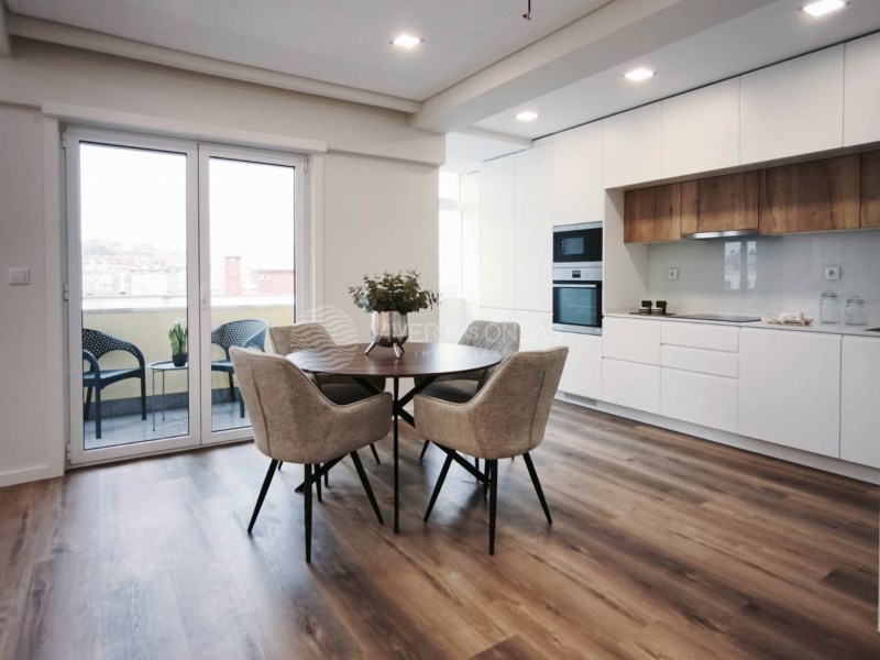 Apartment in Benfica - Image 3