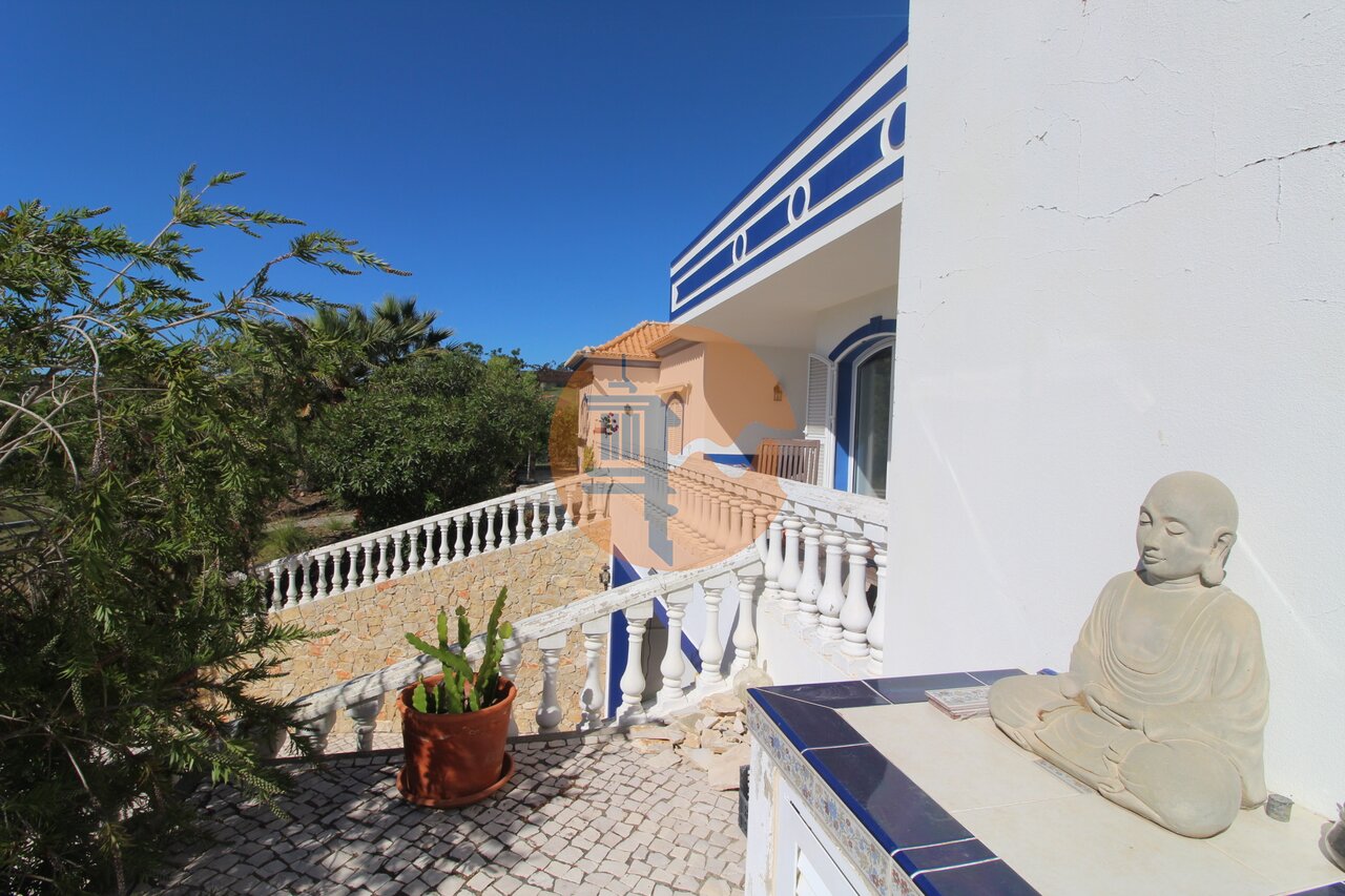 Villa in Castro Marim - view 1