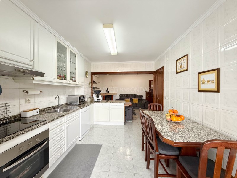 Apartment in Moreira - view 1