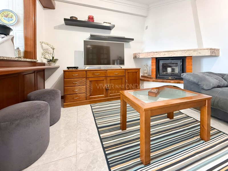 Apartment in Moreira - Image 3