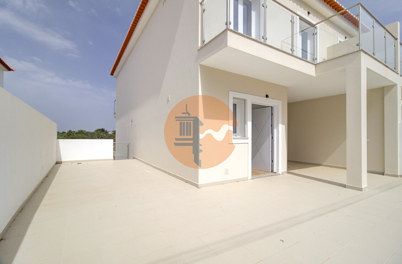 Villa in Castro Marim - view 1