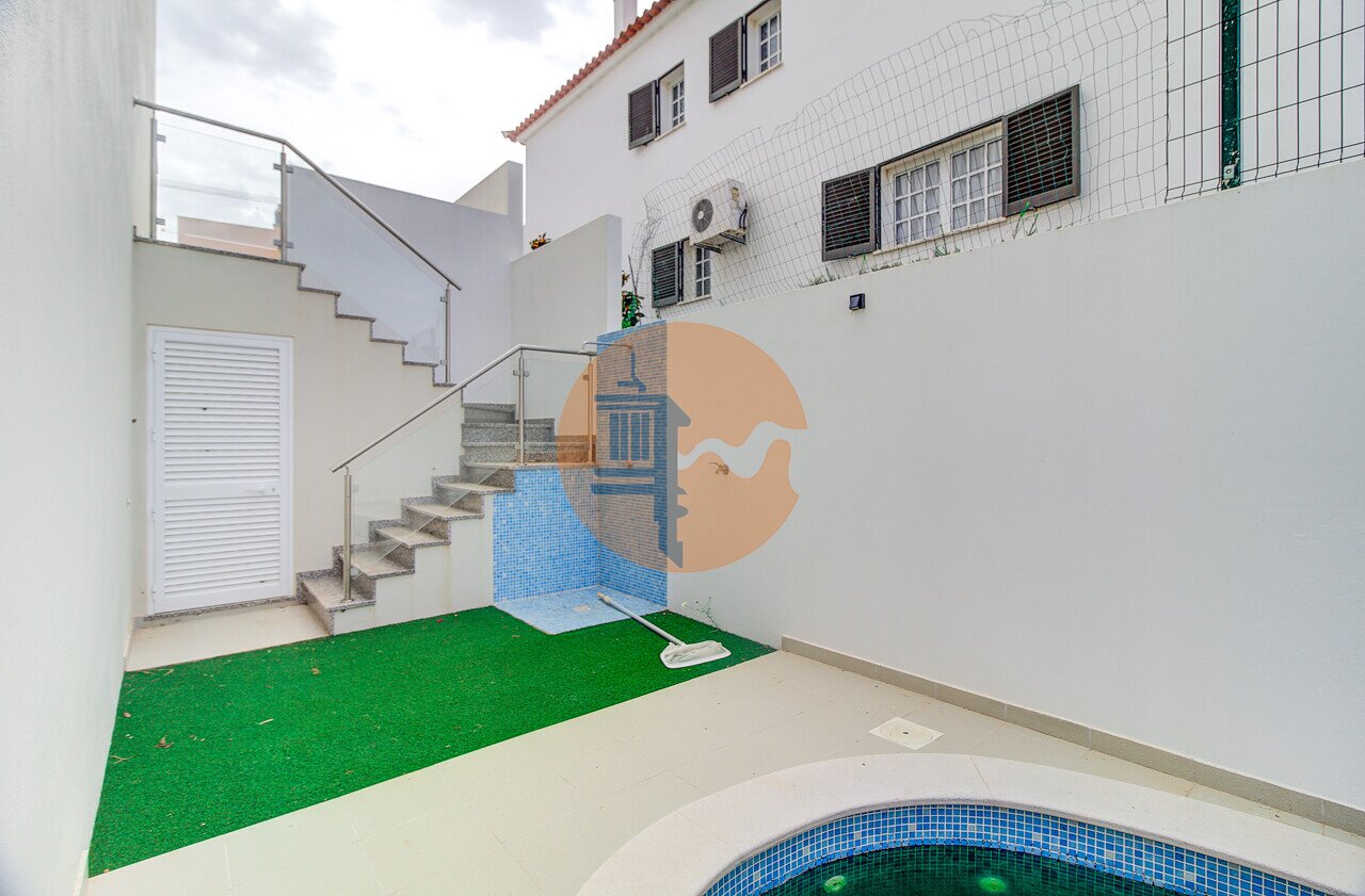 Villa in Castro Marim - Image 2