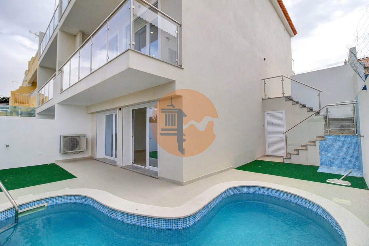 Villa in Castro Marim - Image 3