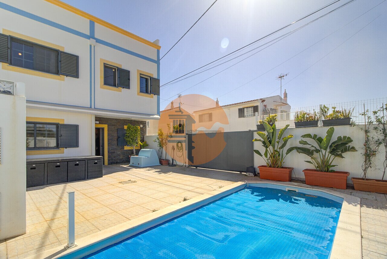 Villa in Vila Nova de Cacela - view 1