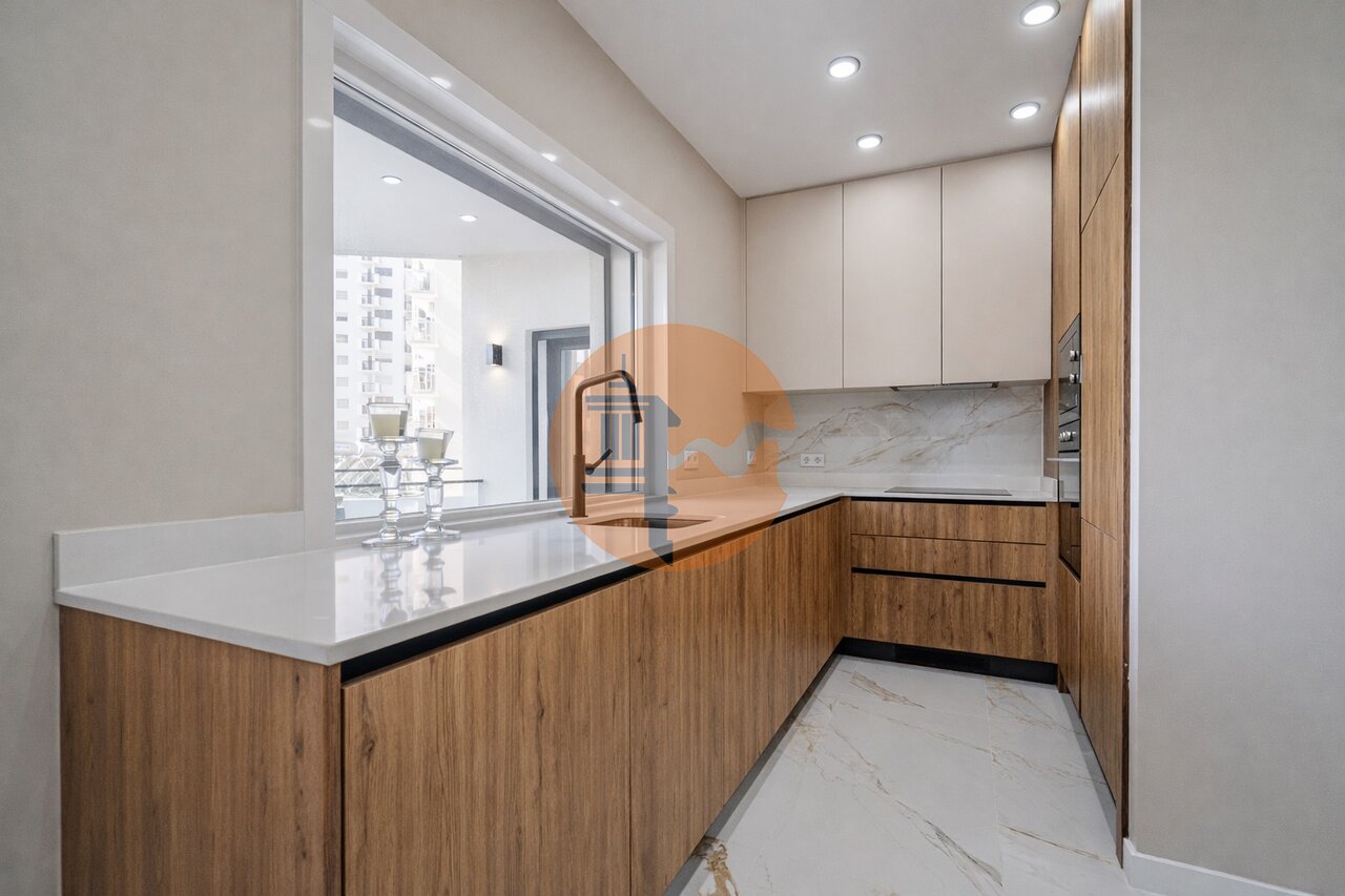 Apartment in Armacao de Pera - view 1