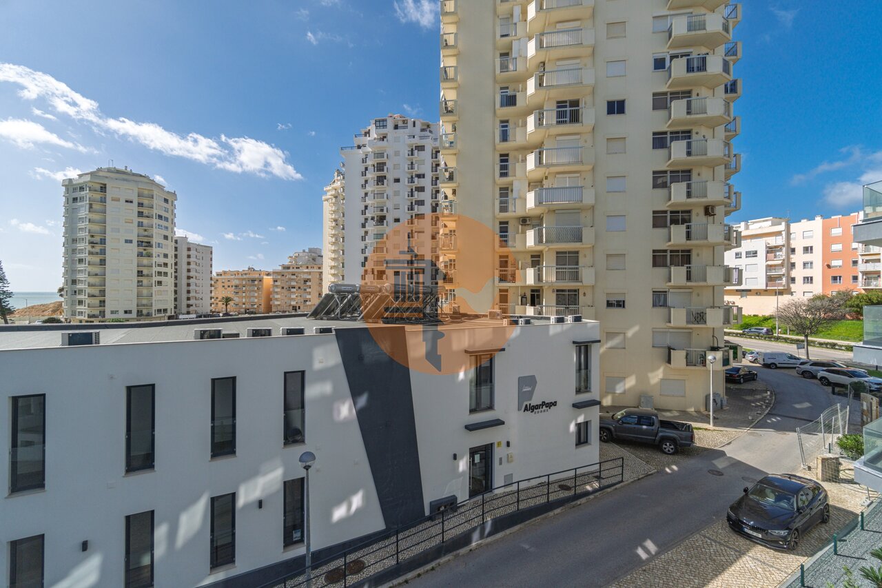 Apartment in Armacao de Pera - view 1