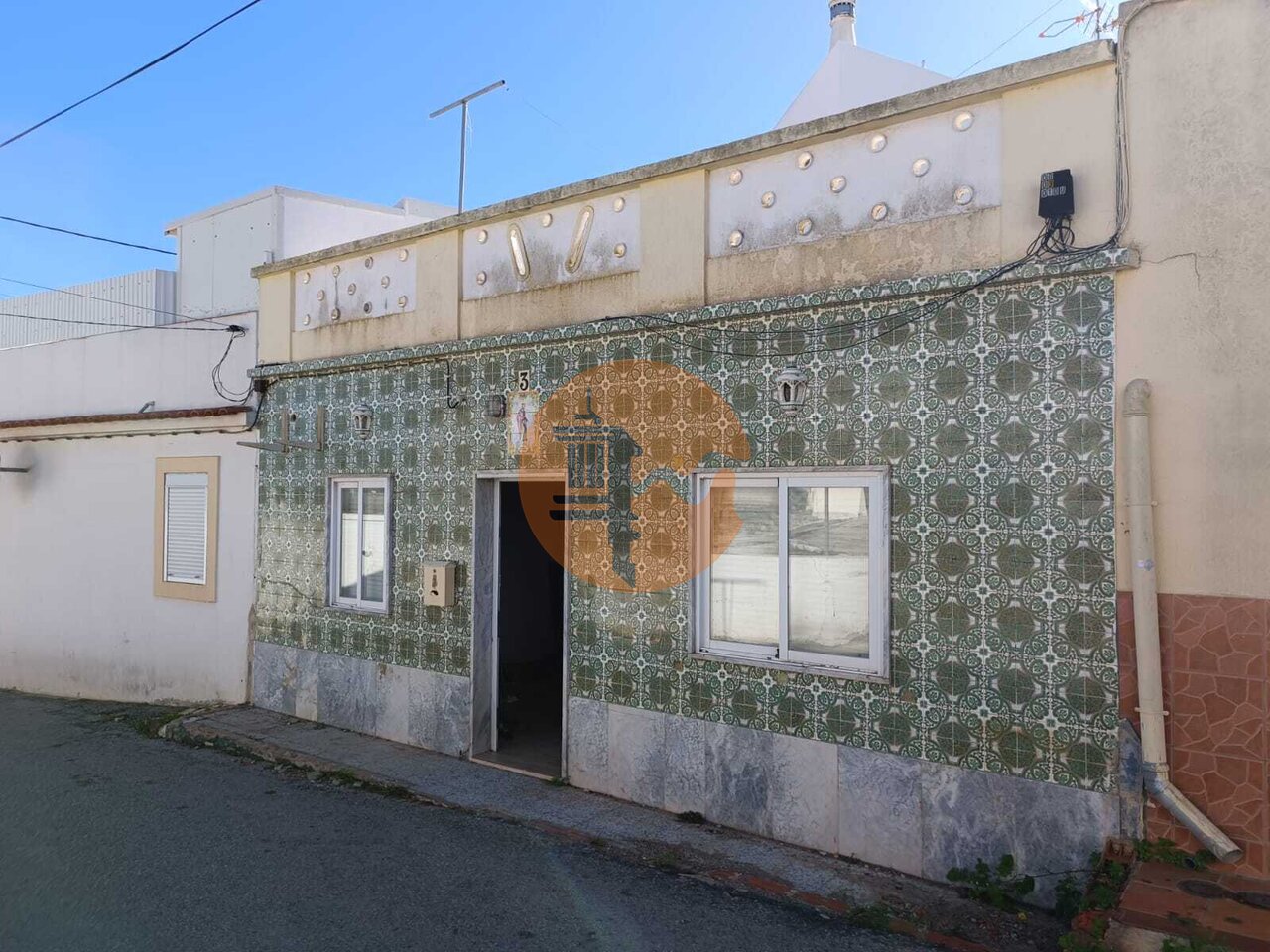 Villa in Castro Marim - view 1