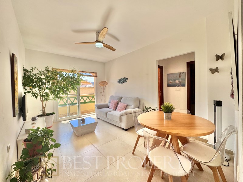 Apartment for sale in Nerja. Just 100 meters from Torrecilla beach. 

Ideal home - 2