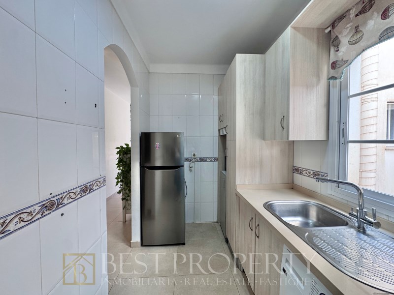 Apartment for sale in Nerja. Just 100 meters from Torrecilla beach. 

Ideal home - 6