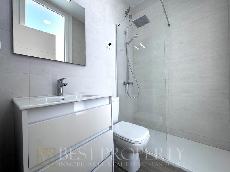 Detached villa house for sale in nerja.

Discover your new home in Nerja! This s - 15