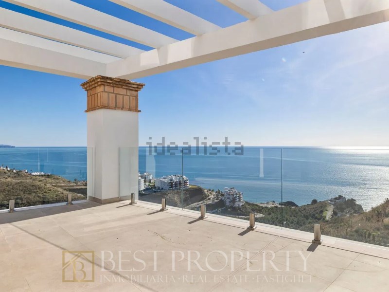 Opportunity.

Discover your perfect retreat with Mediterranean essence and sea v - 2