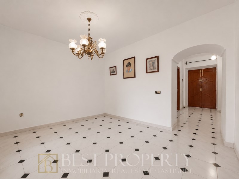 Townhouse for sale in Nerja centre | Great renovation potential near the Balcón  - 3