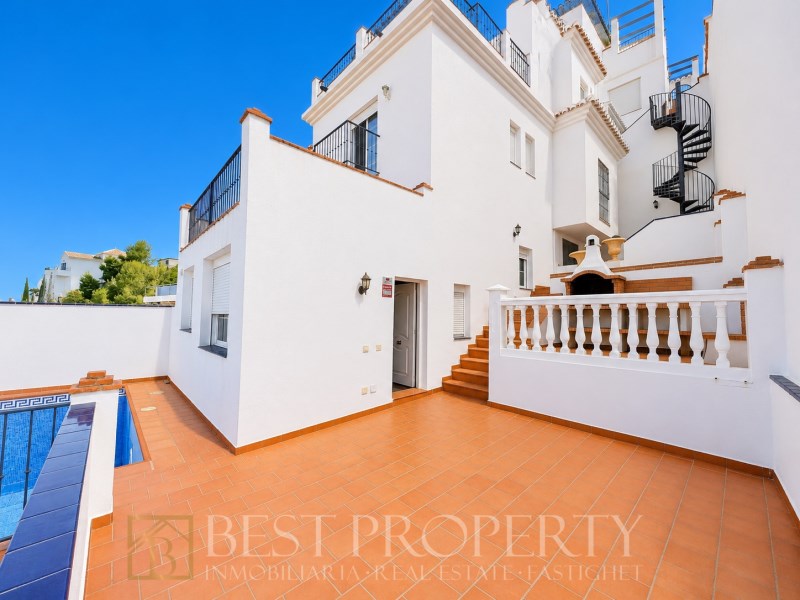 House for sale in Frigiliana for €415,000 | Sea views and great rental potential - 2
