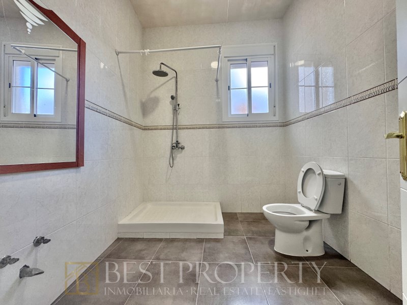 House for sale in Frigiliana for €415,000 | Sea views and great rental potential - 16