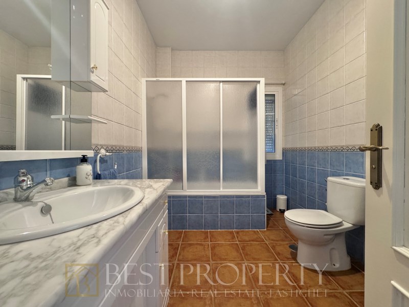 House for sale in Frigiliana for €415,000 | Sea views and great rental potential - 17