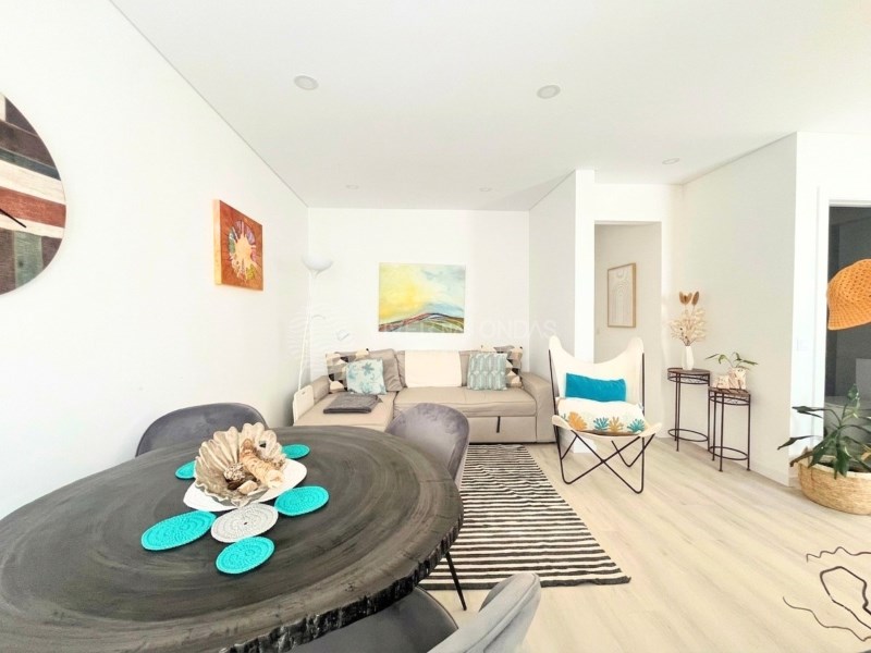 Apartment in Costa de Caparica - Image 2