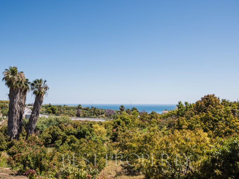 Very rare Opportunity in this position, Eastern Nerja above Burriana. Lovely bri - 4