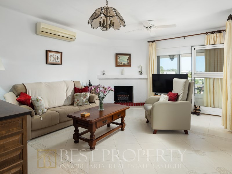 Very rare Opportunity in this position, Eastern Nerja above Burriana. Lovely bri - 8