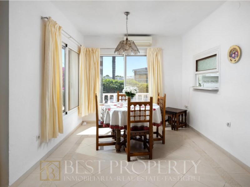 Very rare Opportunity in this position, Eastern Nerja above Burriana. Lovely bri - 11