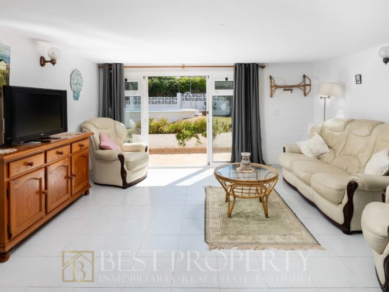 Very rare Opportunity in this position, Eastern Nerja above Burriana. Lovely bri - 13