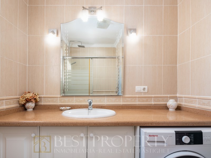 Very rare Opportunity in this position, Eastern Nerja above Burriana. Lovely bri - 20