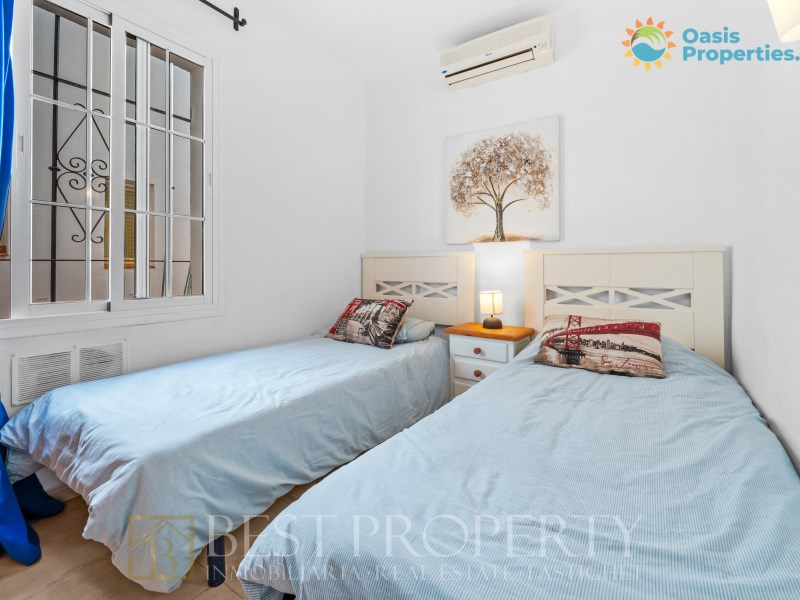 Renting or personal use, this is a great property. Sunny aspect, close to the or - 8