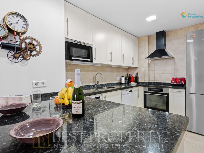 Well situated with easy access, at the desirable Oasis de Capistrano. The proper - 11