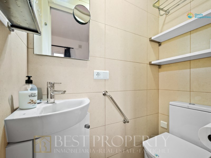 Well situated with easy access, at the desirable Oasis de Capistrano. The proper - 13