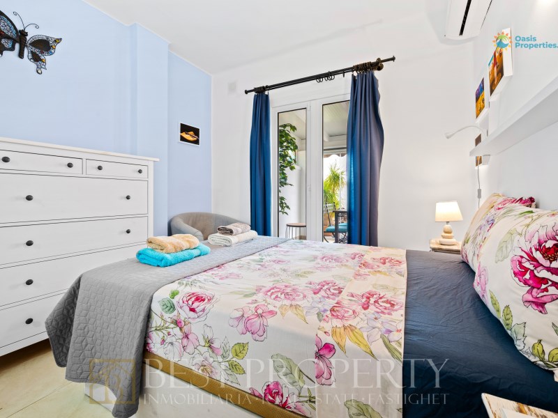 Well situated with easy access, at the desirable Oasis de Capistrano. The proper - 14