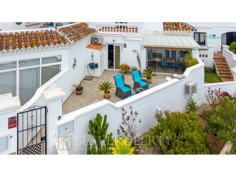 Well situated with easy access, at the desirable Oasis de Capistrano. The proper - 3
