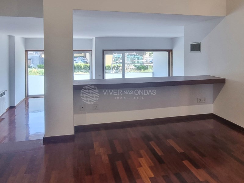 Apartment in Maia - Image 2