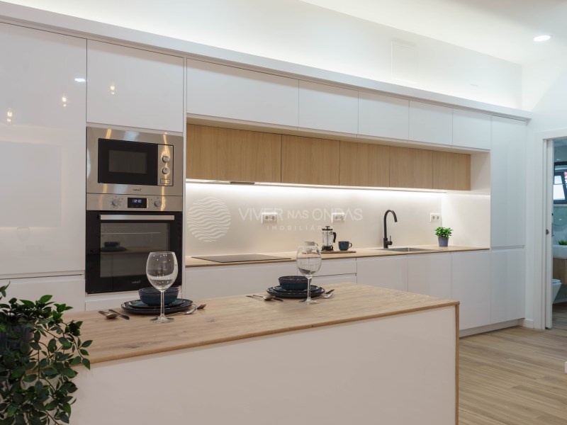 Apartment in Algueirao-Mem Martins - Image 3